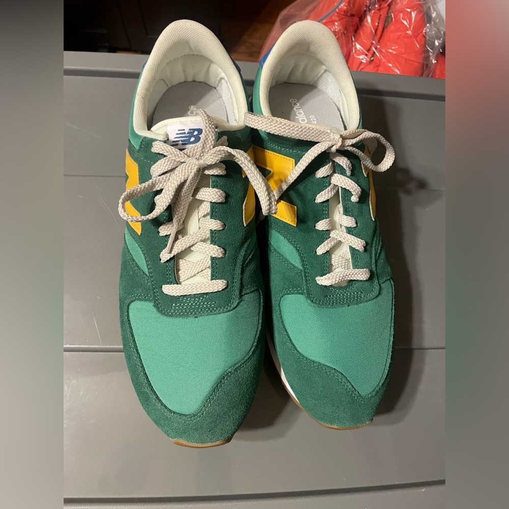 New Balance Men’s Green and Yellow Sneakers, size 13 - Picture 10 of 10